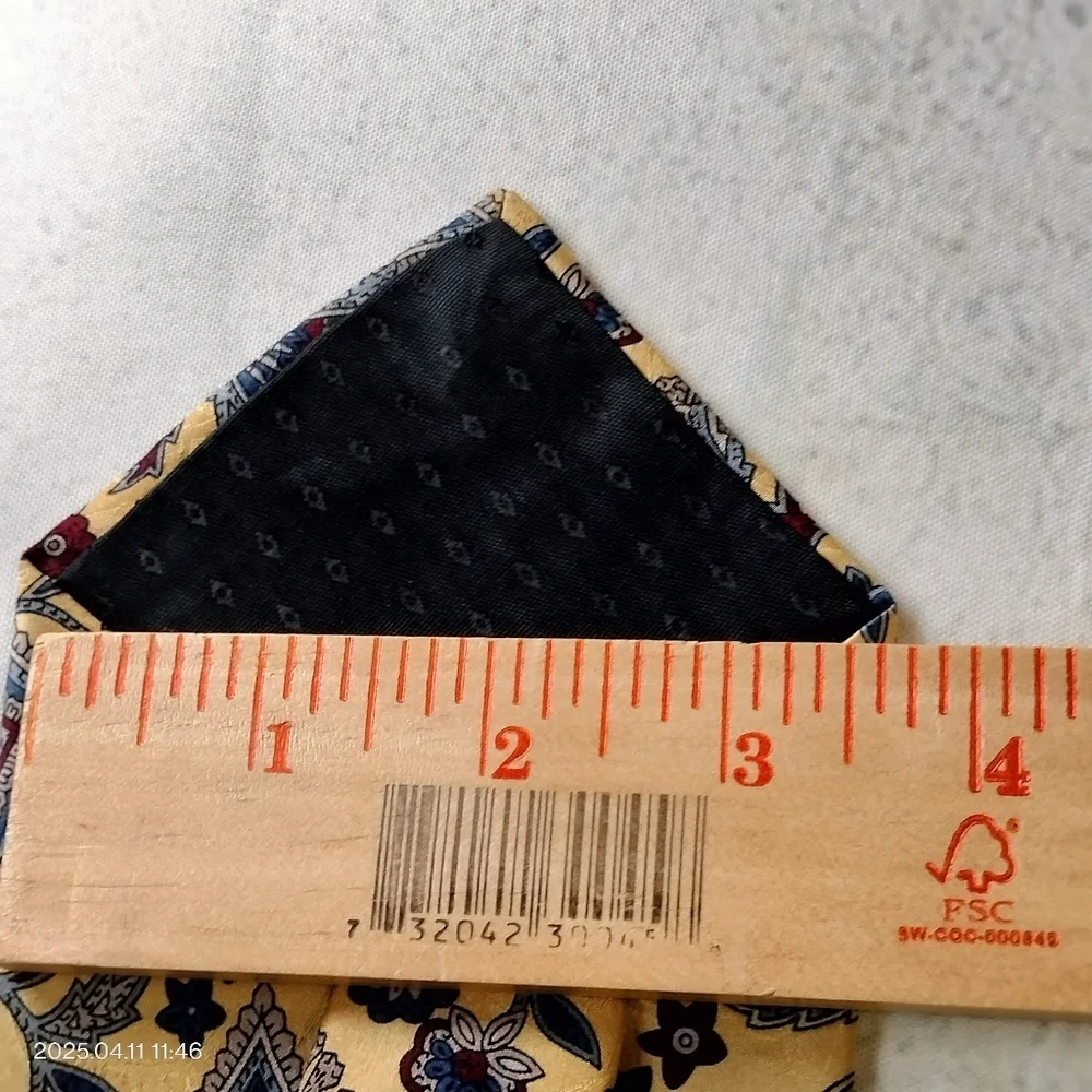 Tabasco Silk Jacquard Geometric Floral Necktie Padded Lined Yellow Whimsical